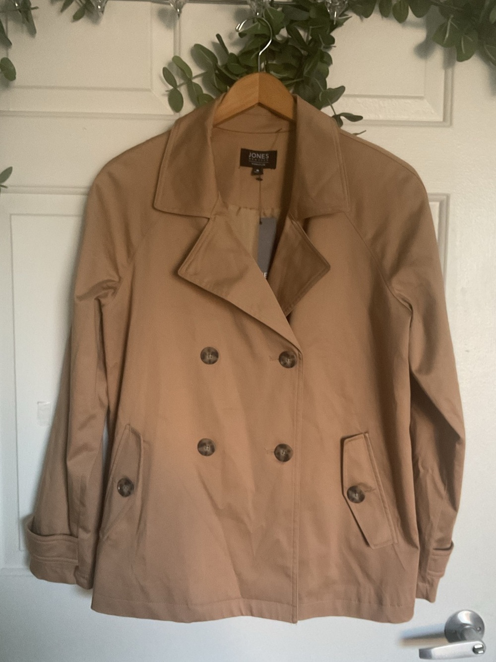 Jones New York Camel Double-Breasted Trench Coat - Picture 4 of 11